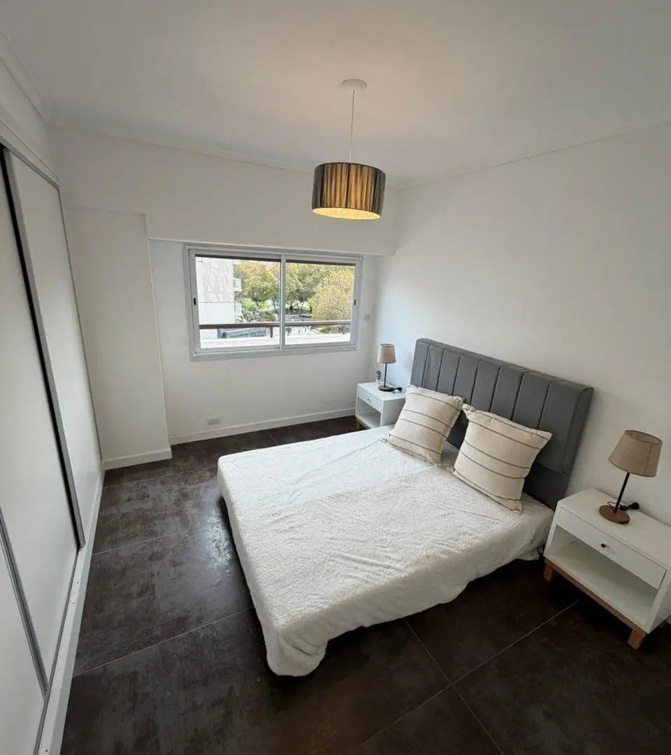 4 AMBIENTES CON TERRAZA Y COCHERA 5