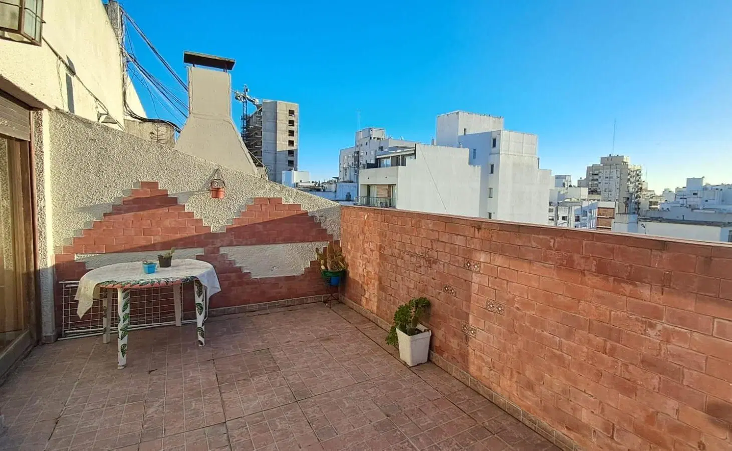 ALQUILER 24 MESES DE 2 AMBIENTES CON TERRAZA 1