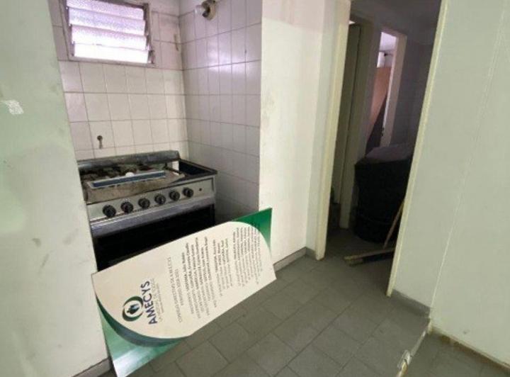 EN VENTA INMUEBLE COMERCIAL MORON CENTRO 5