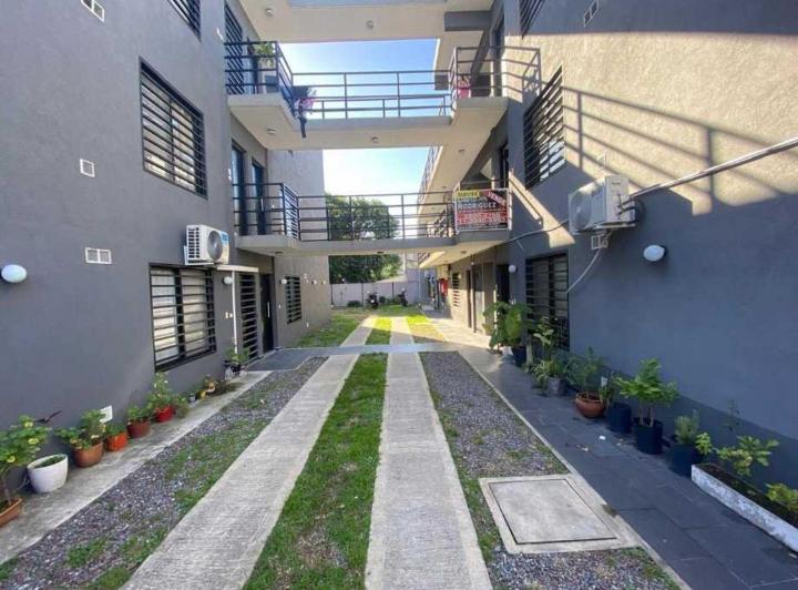 ALQUILER DEPARTAMENTO 2 AMBIENTES EN MORON SUR 1