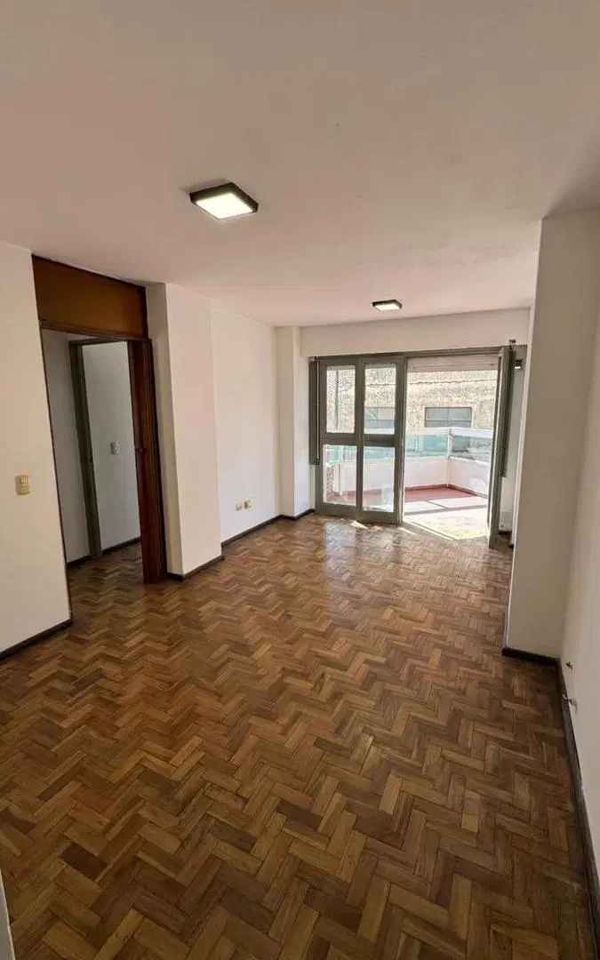 Departamento en Guemes 5