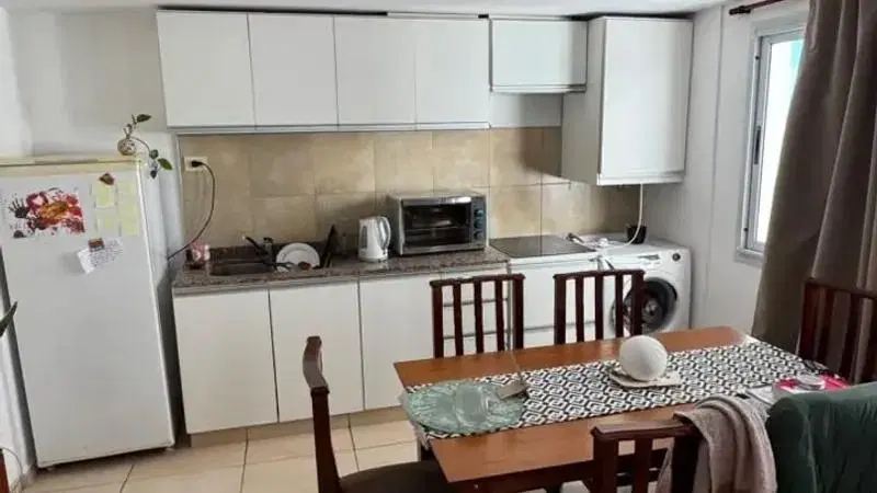 Departamento en Alberdi 8