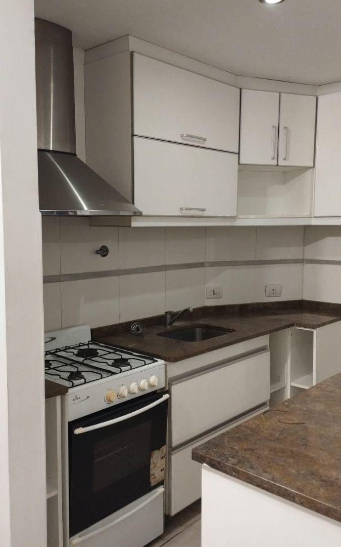 HERMOSO DEPARTAMENTO CON BALCON