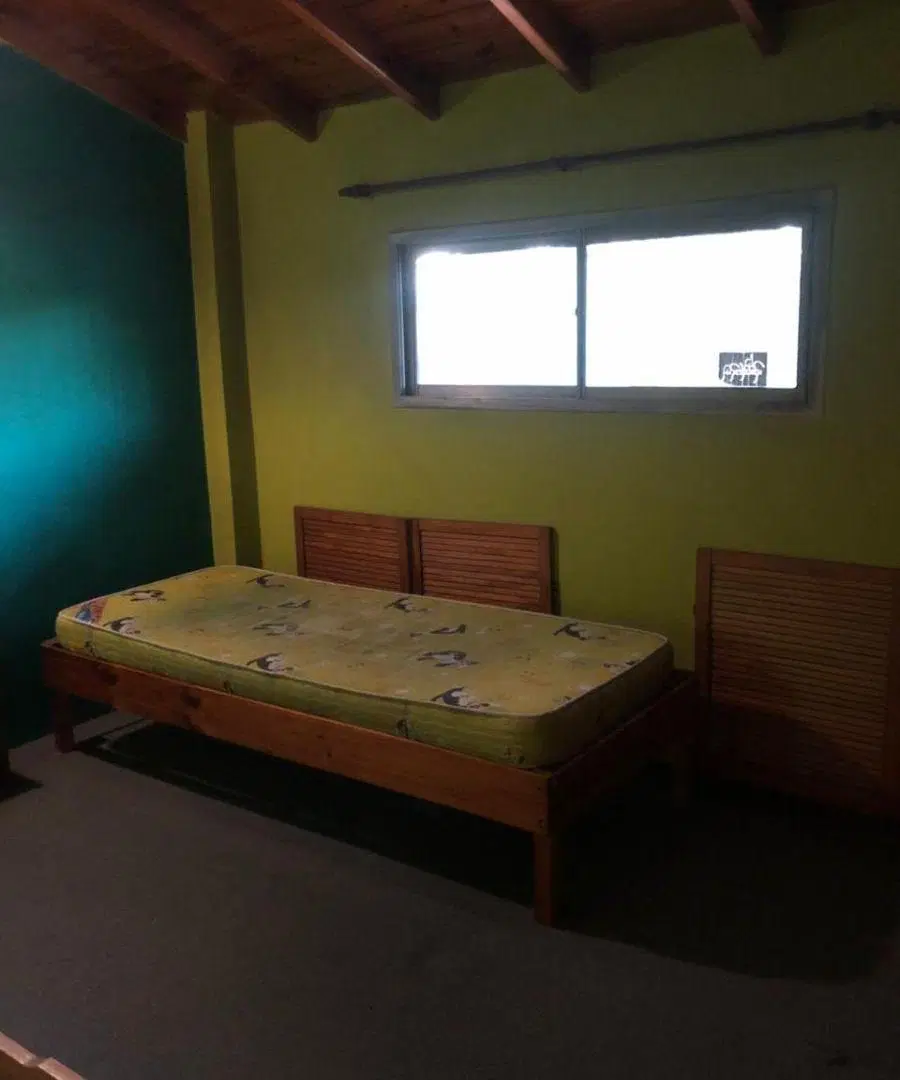 CASA CON AMPLIO FONDO! 3
