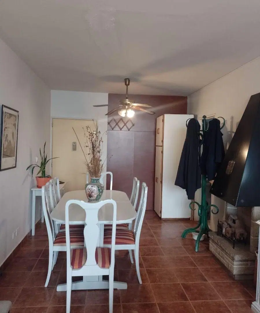 DEPARTAMENTO 4 AMBIENTES. CON COCHERA 5