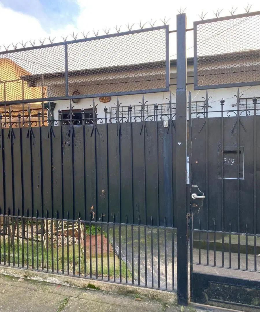 LOTE CON 4 UNIDADES FUNCIONALES. IDEAL INVERSOR 2