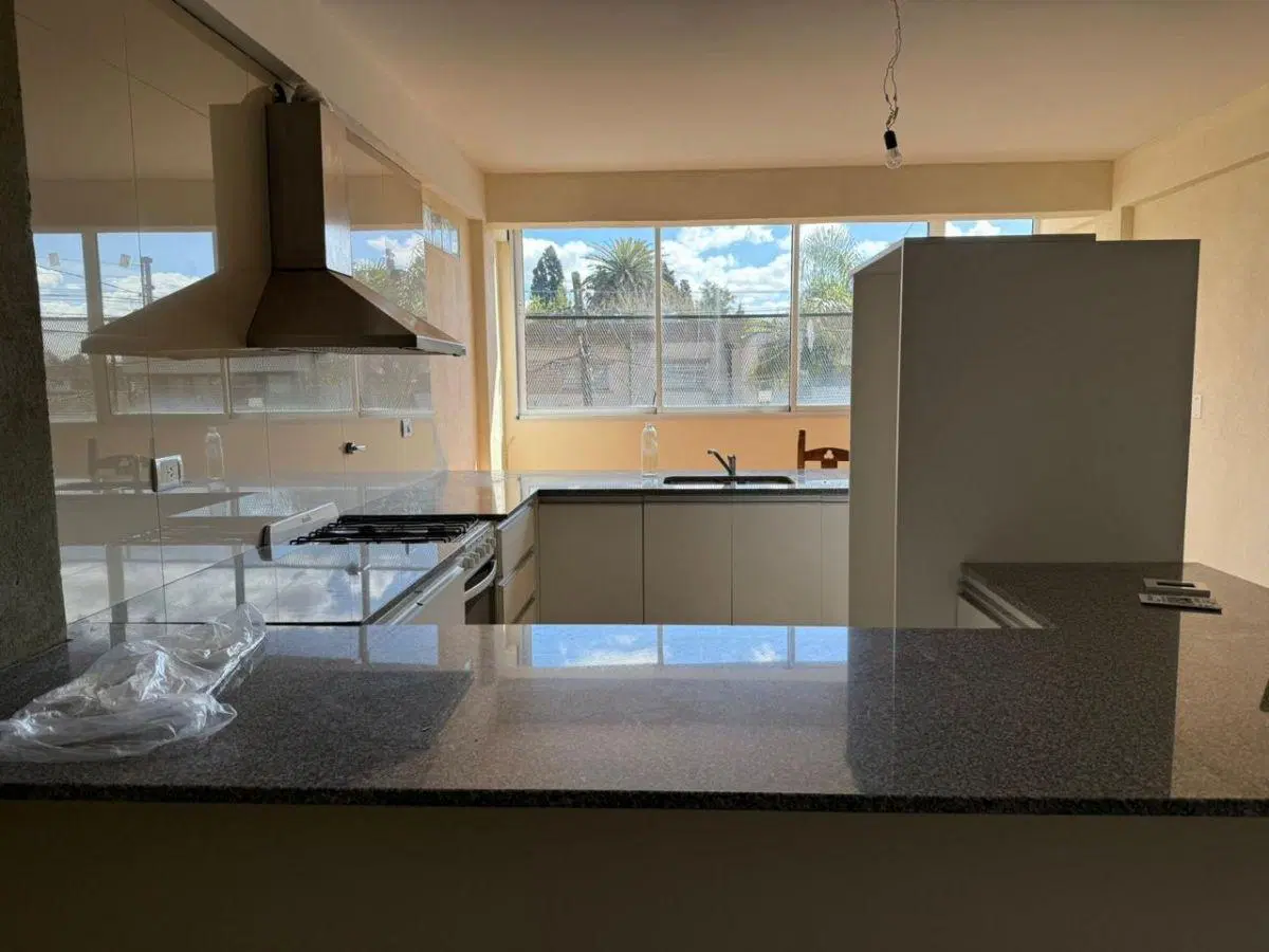 DEPARTAMENTO EN ALQUILER 2