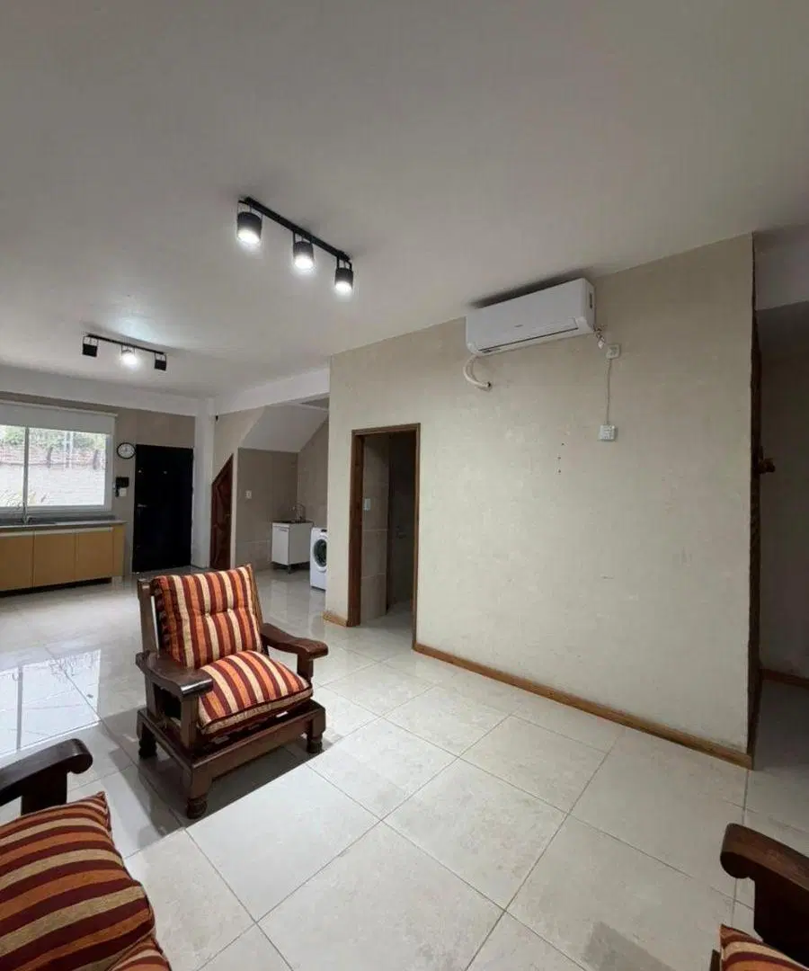 AMPLIO DEPARTAMENTO CON SUIT 2