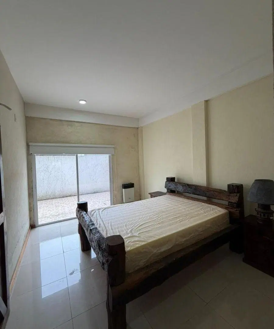 AMPLIO DEPARTAMENTO CON SUIT 4