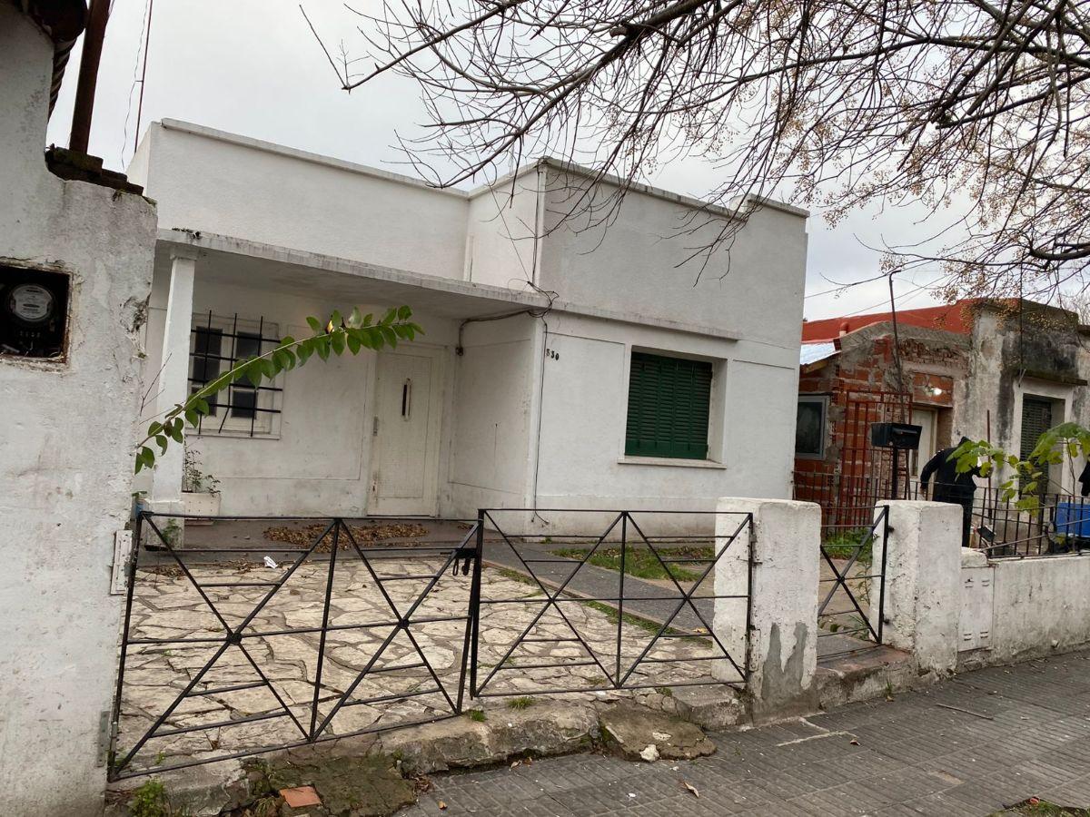 CASA A REFACCIONAR . VENTA DIRECTA