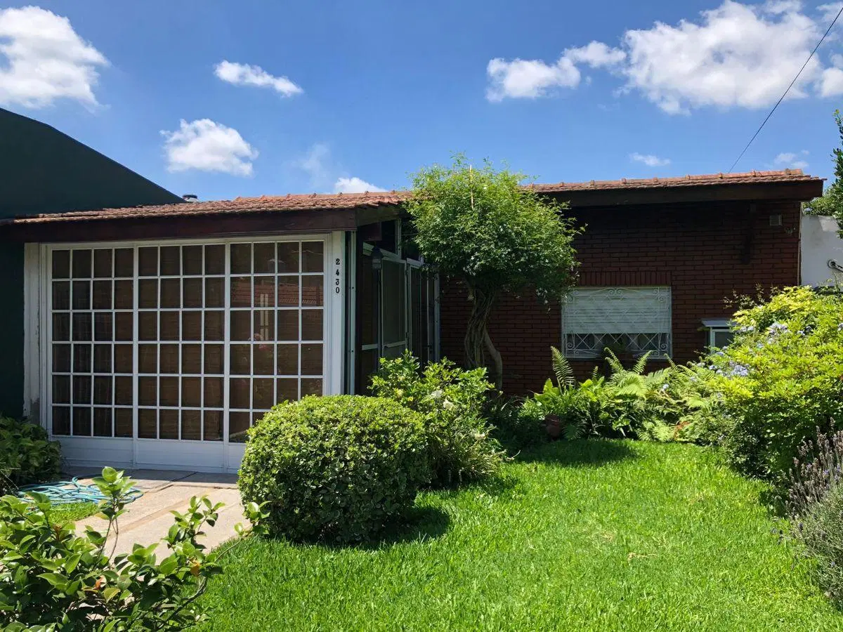 CASA EN EXCELENTE ESTADO. APTO CREDITO. 3