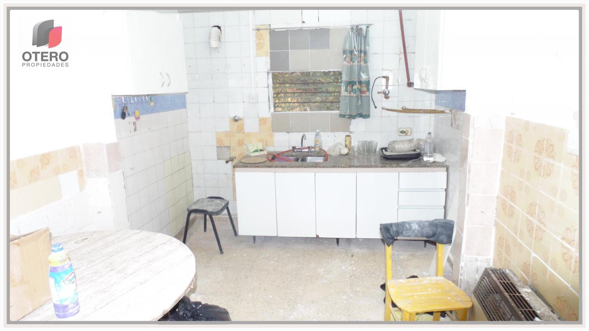 VENTA PH AL FONDO - BERNAL OESTE