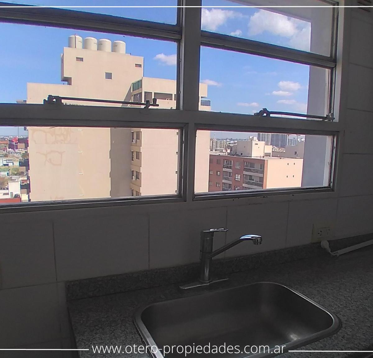 Foto de VENTA Impecable 3 Ambientes Excelente Ubicación, imagen 3