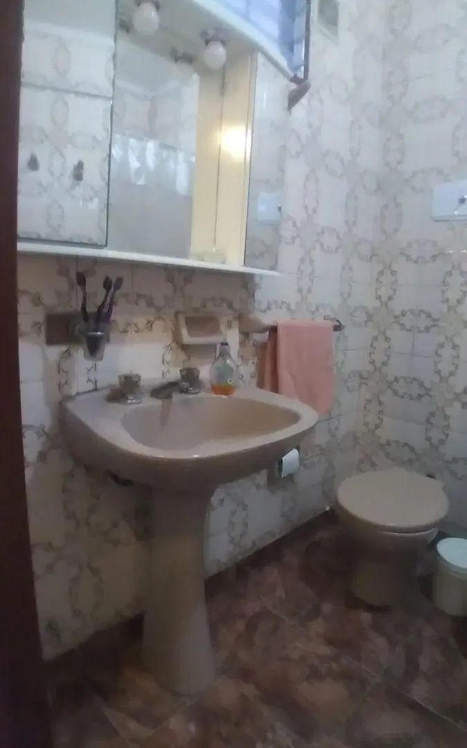 Venta Amplio Departamento Tres Ambientes en Wilde 3