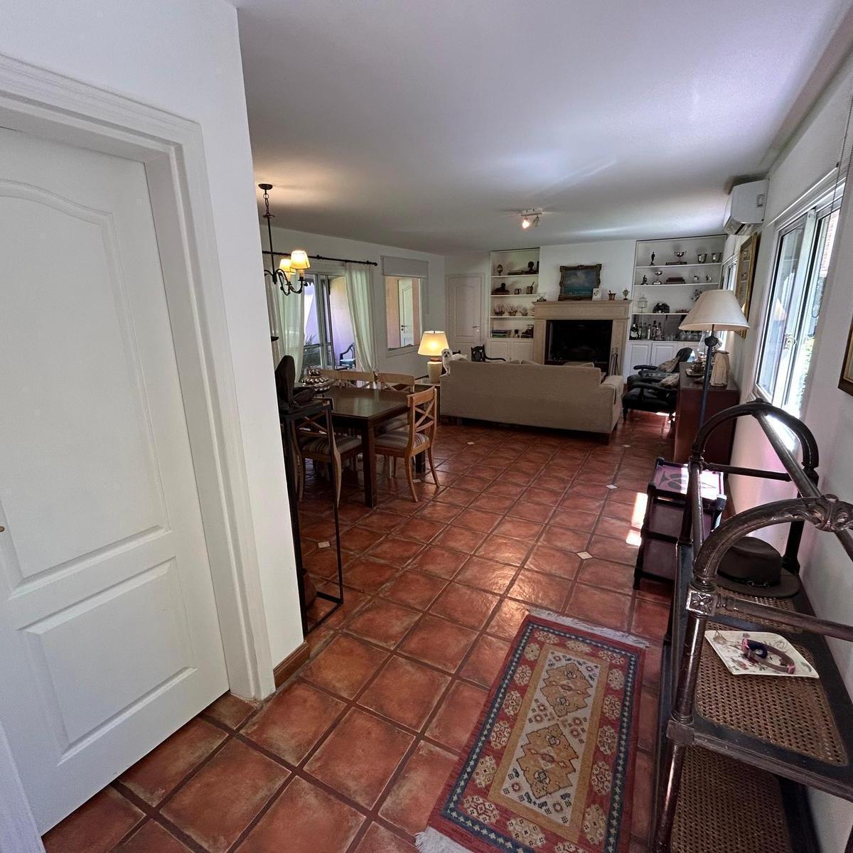 Foto de Venta - Casa - Country Club Martíndale - Pilar, imagen 5