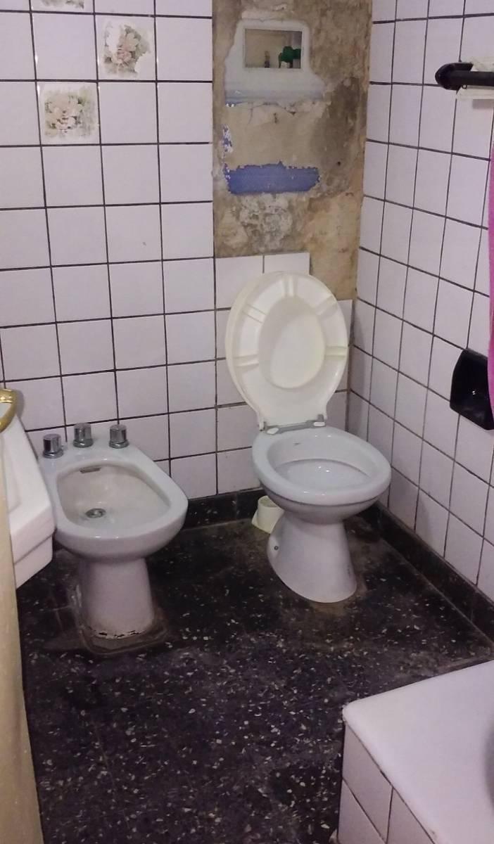 Foto de OPORTUNIDAD CASA SOBRE LOTE DE 10 POR 25, FOT 2.5, imagen 5