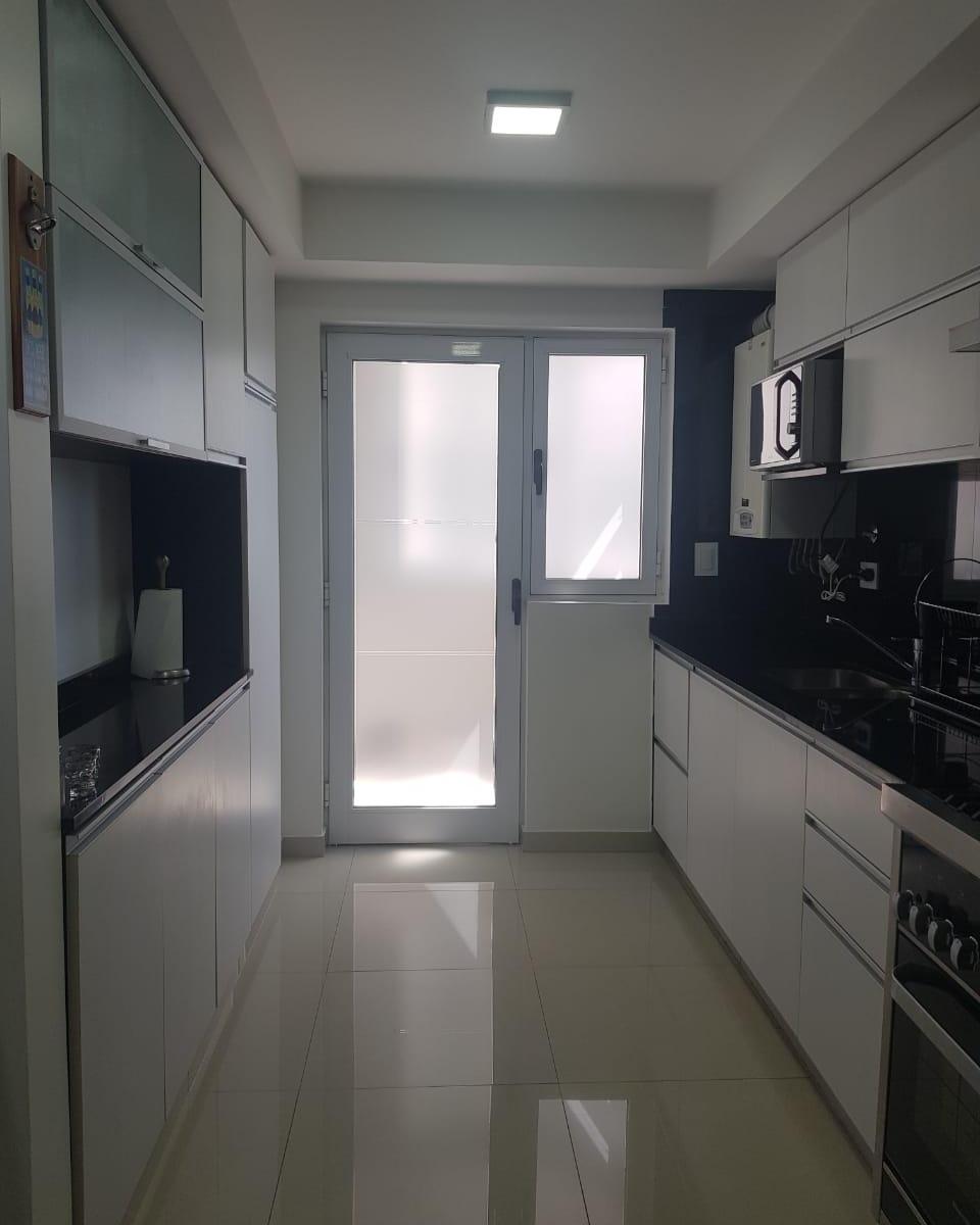 Departamento 3 Ambientes de Categoría con Cocheras 3