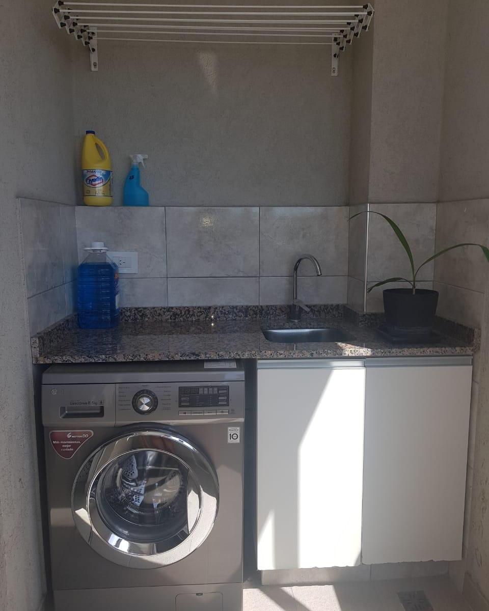 Departamento 3 Ambientes de Categoría con Cocheras 2