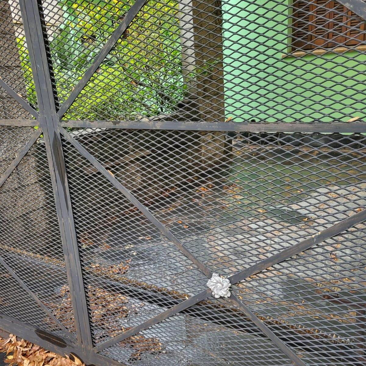 Depto tipo casa al frente apto credito con garaje dos dormitorios