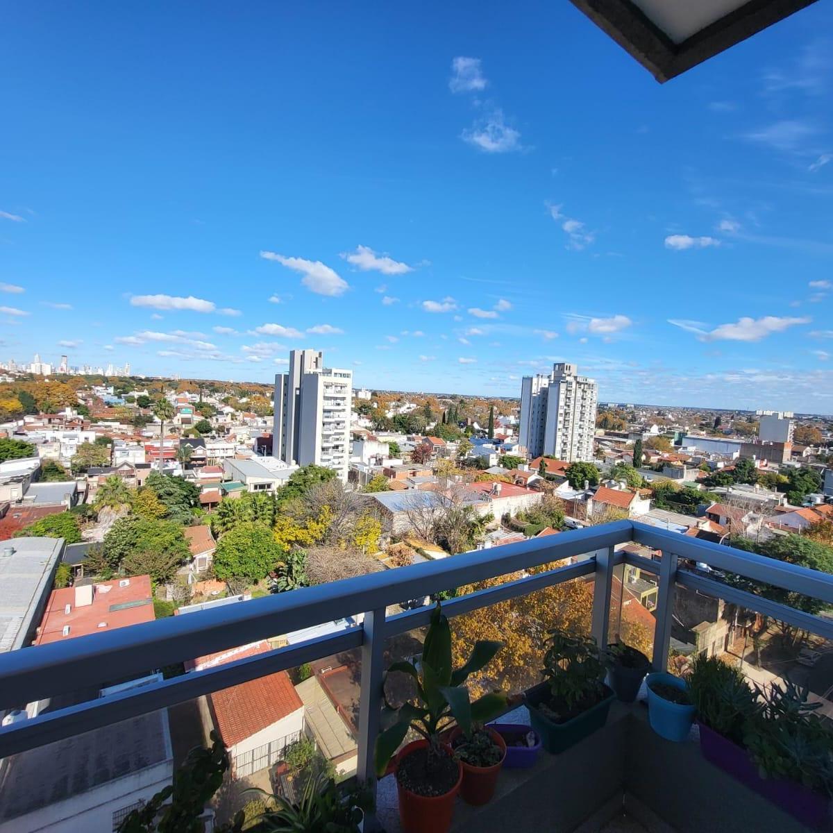 APTO CREDITO,Semi piso 3amb.categoria,2 baños,lavadero,balcon OPCION COCHERA