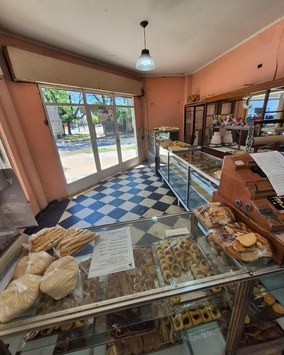 Foto de LOCAL PANADERIA CON CUADRA DE FABRICACION, imagen 3