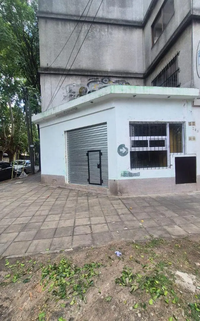 LOCAL COMERCIAL / OFICINA COMERCIAL 3