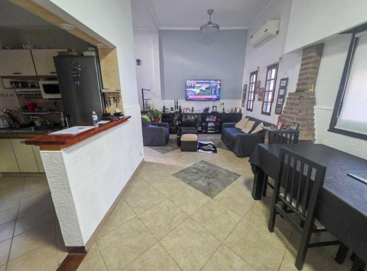 VENTA PH 5 amb. Entrada ind con Terraza y Quincho 3
