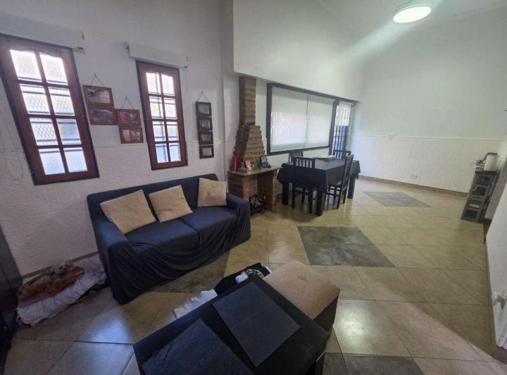 VENTA PH 5 amb. Entrada ind con Terraza y Quincho 4