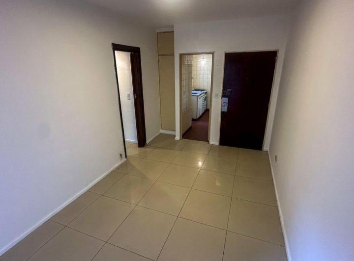2 AMBIENTES CON PATIO EN VILLA URQUIZA ALQUILER 4