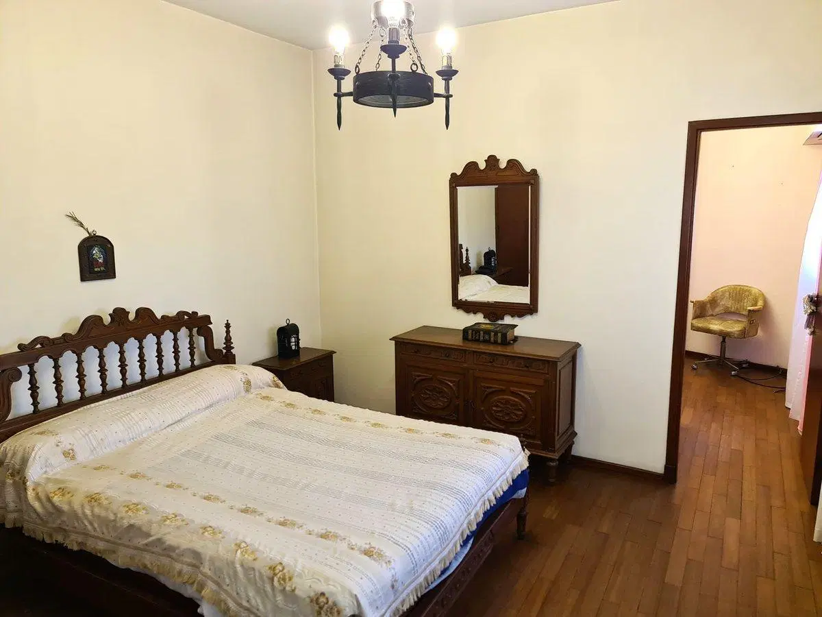 CHALET EN PH ESTILO ESPAÑOL 5 AMB. EN PIÑEYRO 5