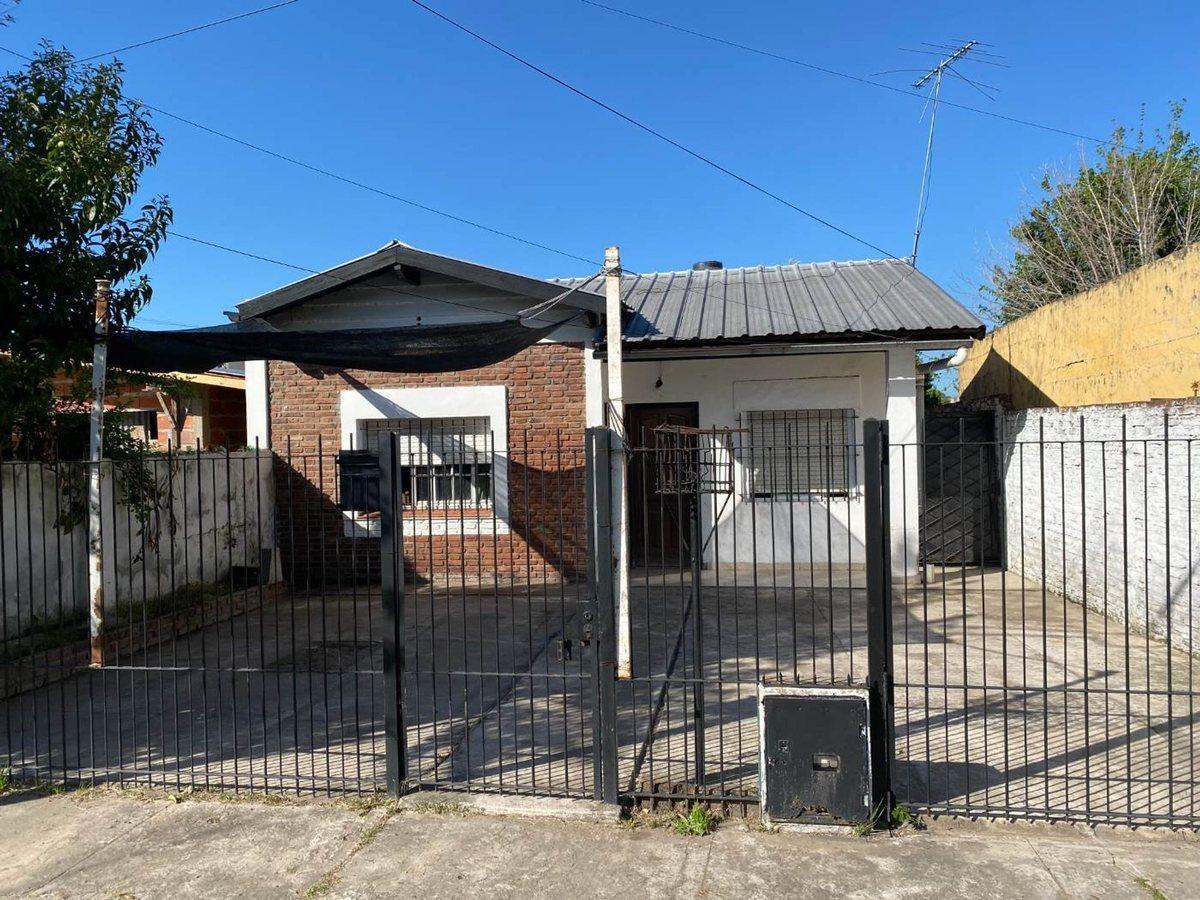 VENTA CASA 3 AMB JOSE C. PAZ A REFACCIONAR OPORT