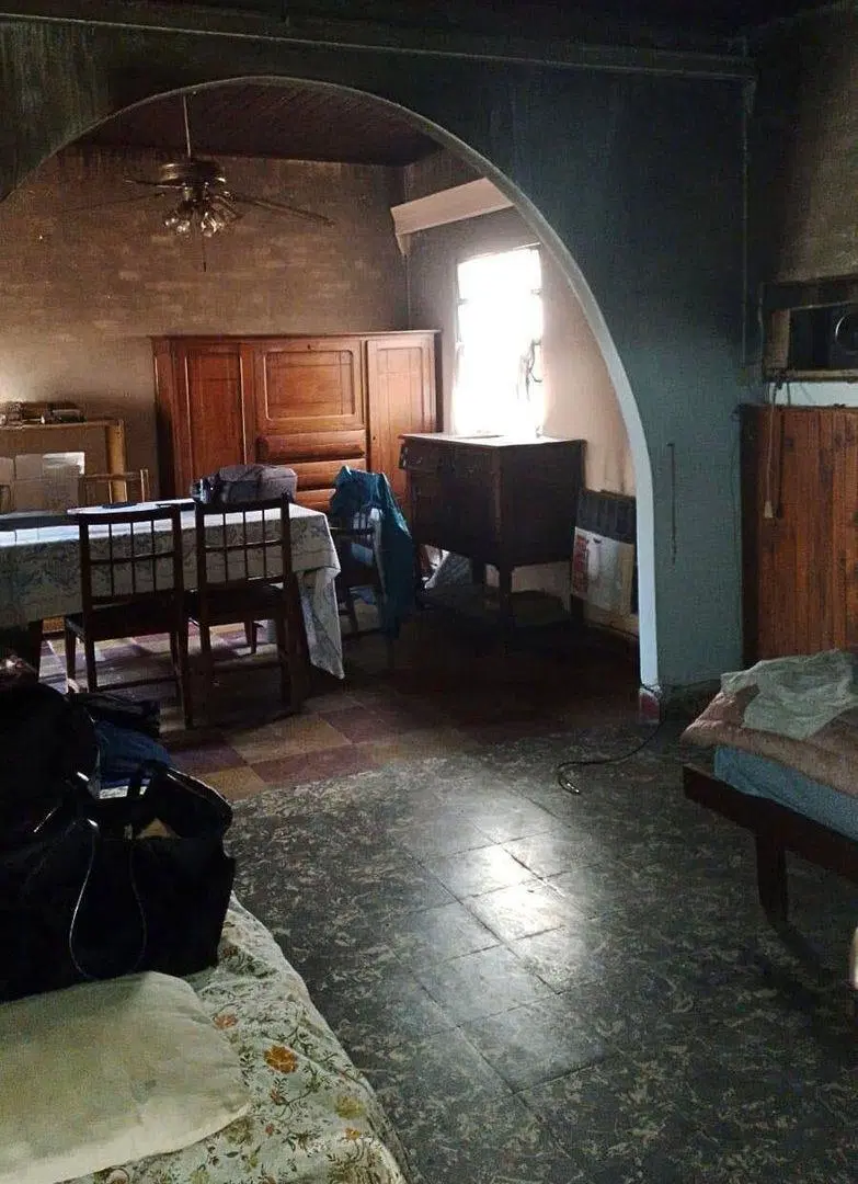 CASA A REFACCIONAR EN VENTA EN GRAL RODRIGUEZ 2