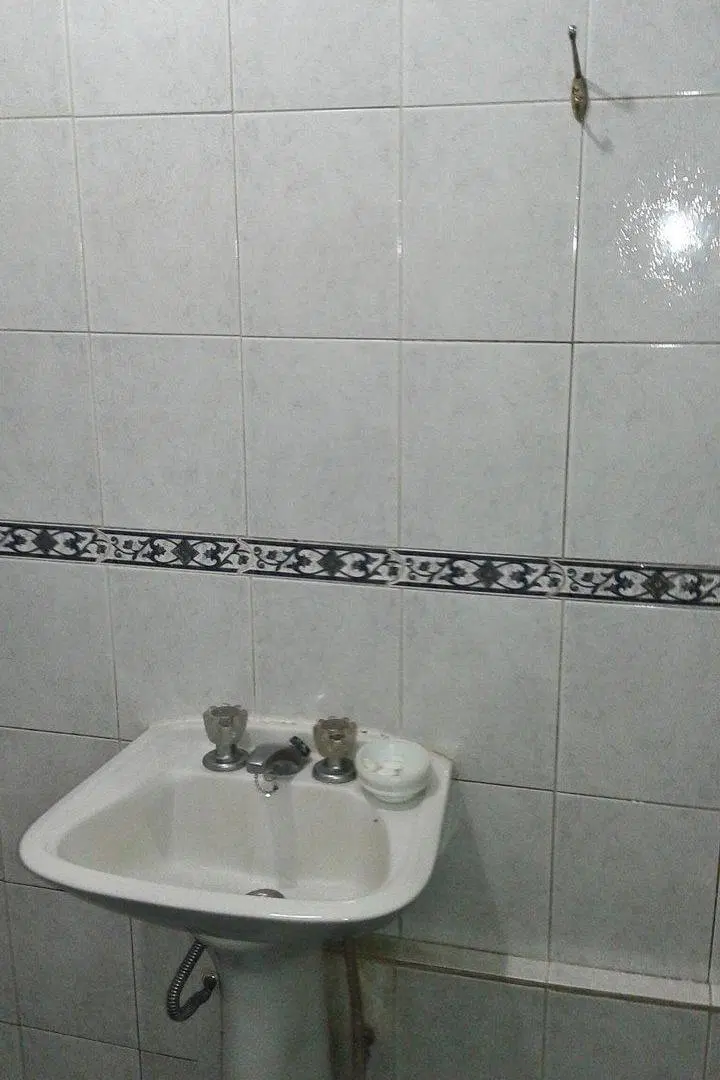 CASA A REFACCIONAR EN VENTA EN GRAL RODRIGUEZ 5