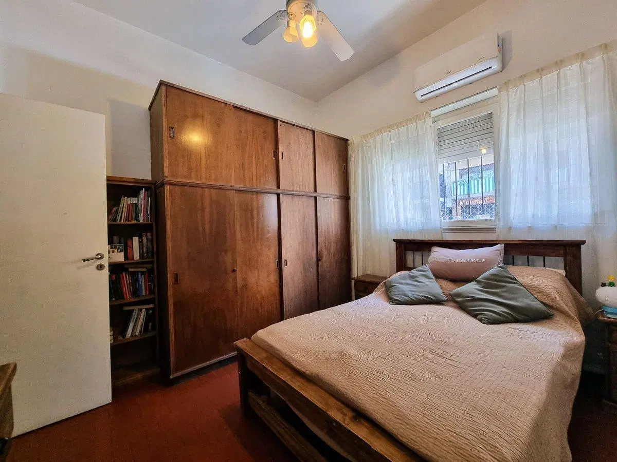 Local a la calle Venta V Crespo Con Vivienda renta 2