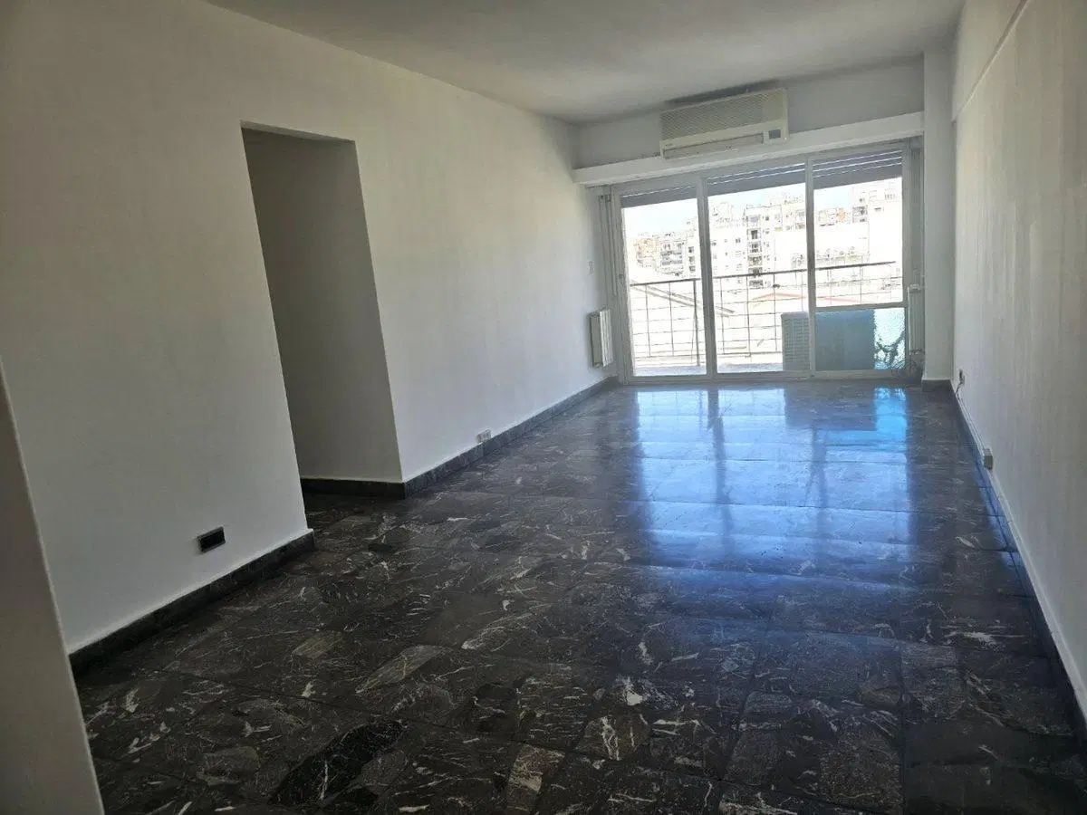 Venta Departamento de 4 ambientes en Almagro 4