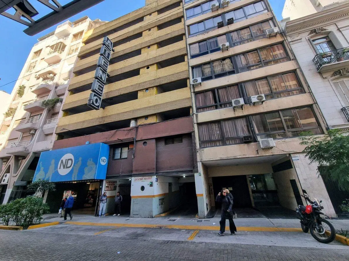 Cochera Fija Cubierta Venta Retiro 2