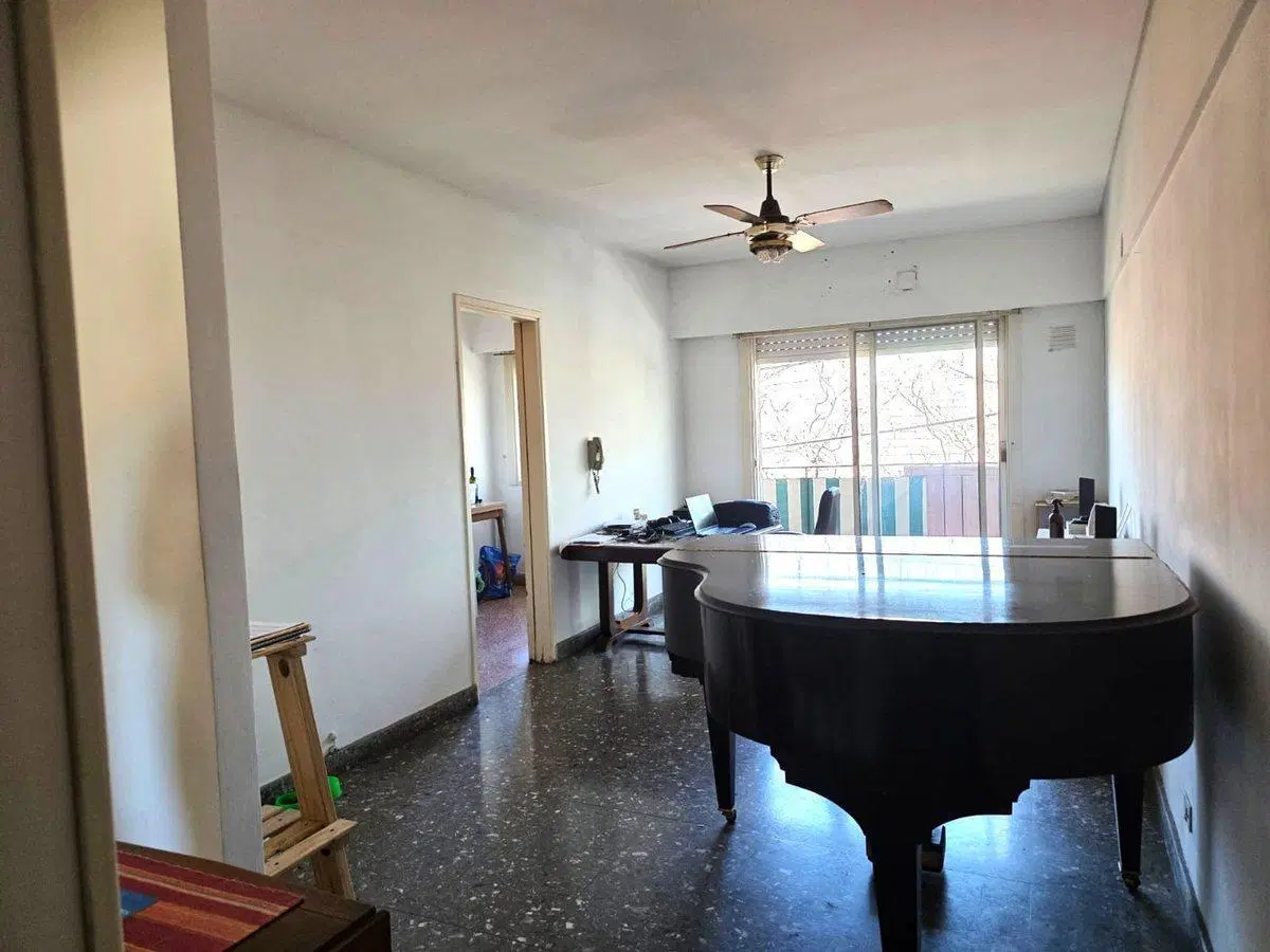 Venta departamento 2 ambientes en Florida 4
