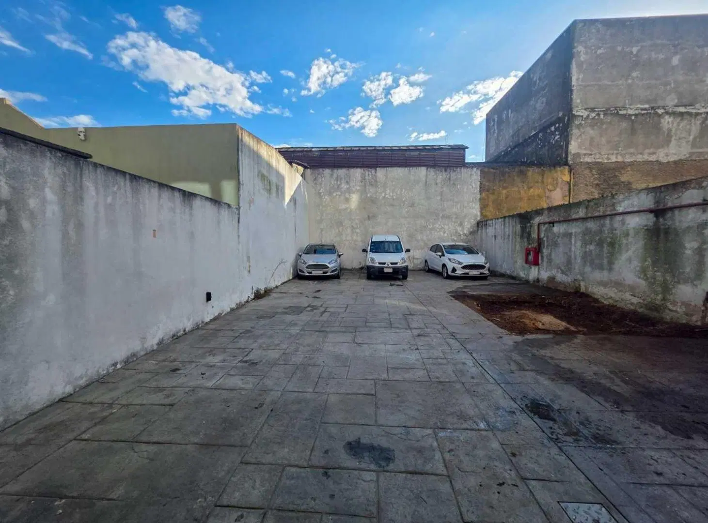 ALQUILER OFICINAS - Edificio Corporativo 85 m² 3