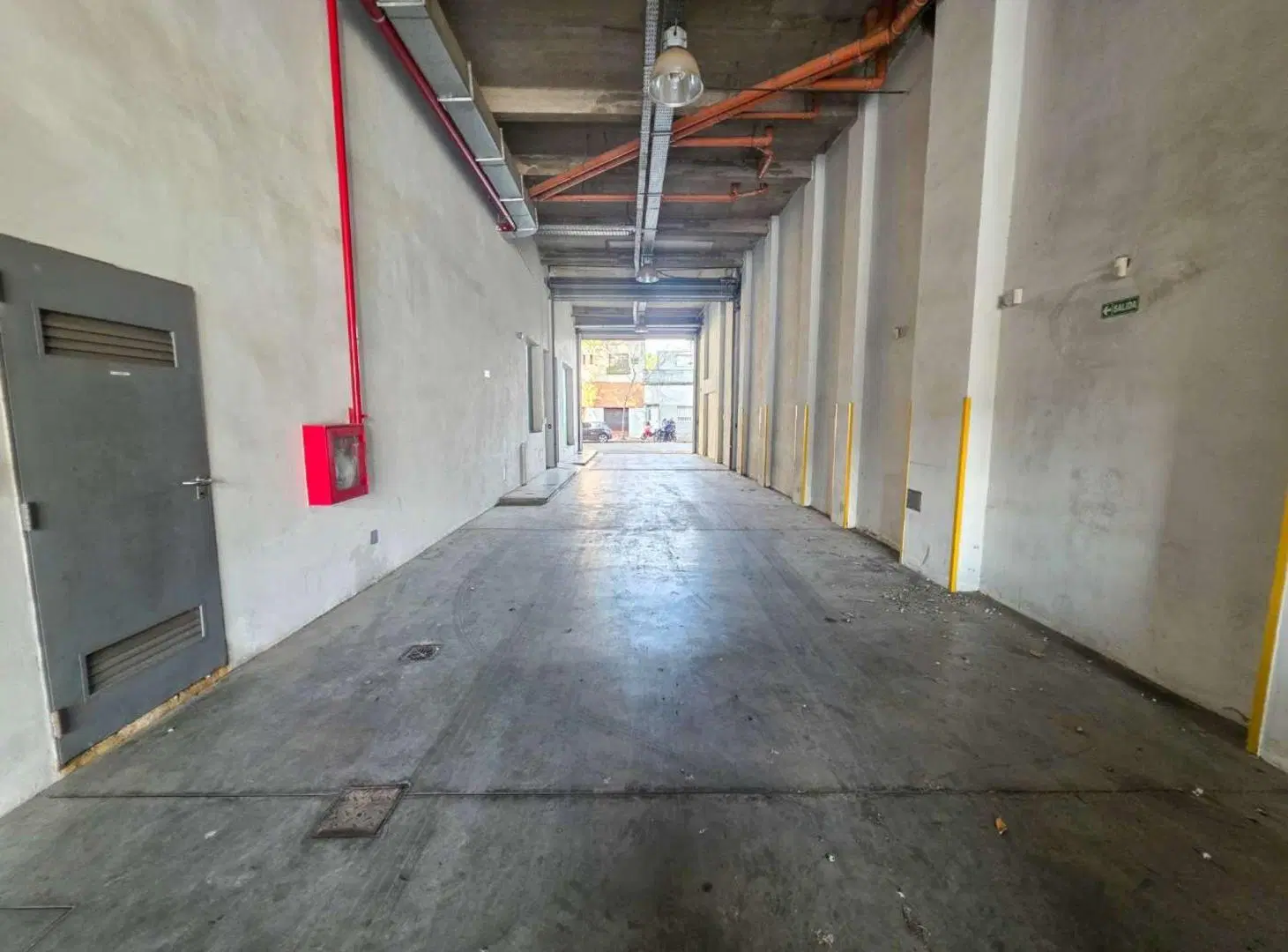 ALQUILER OFICINAS - Edificio Corporativo 85 m² 2