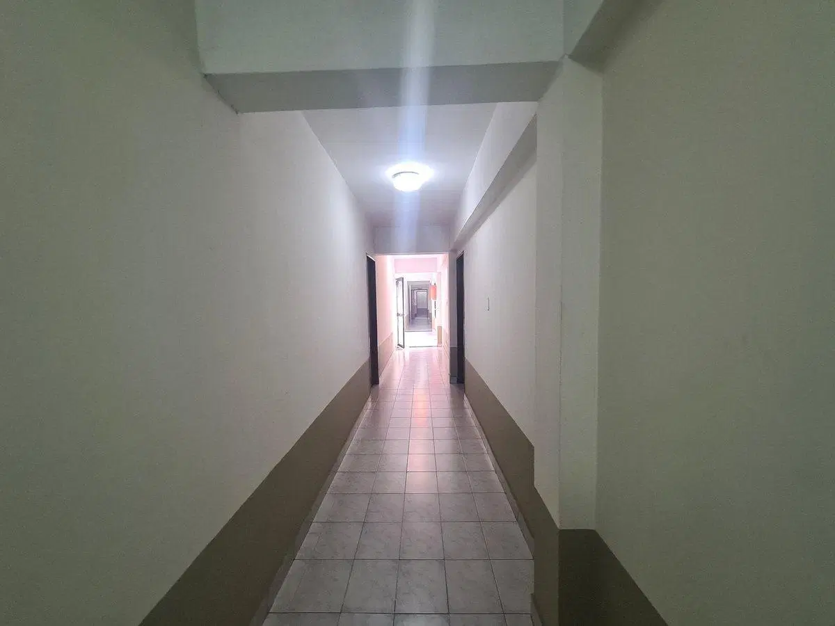 VENTA DE AMPLIO DOS AMBIENTES EN EL BARRIO DE ONCE 3