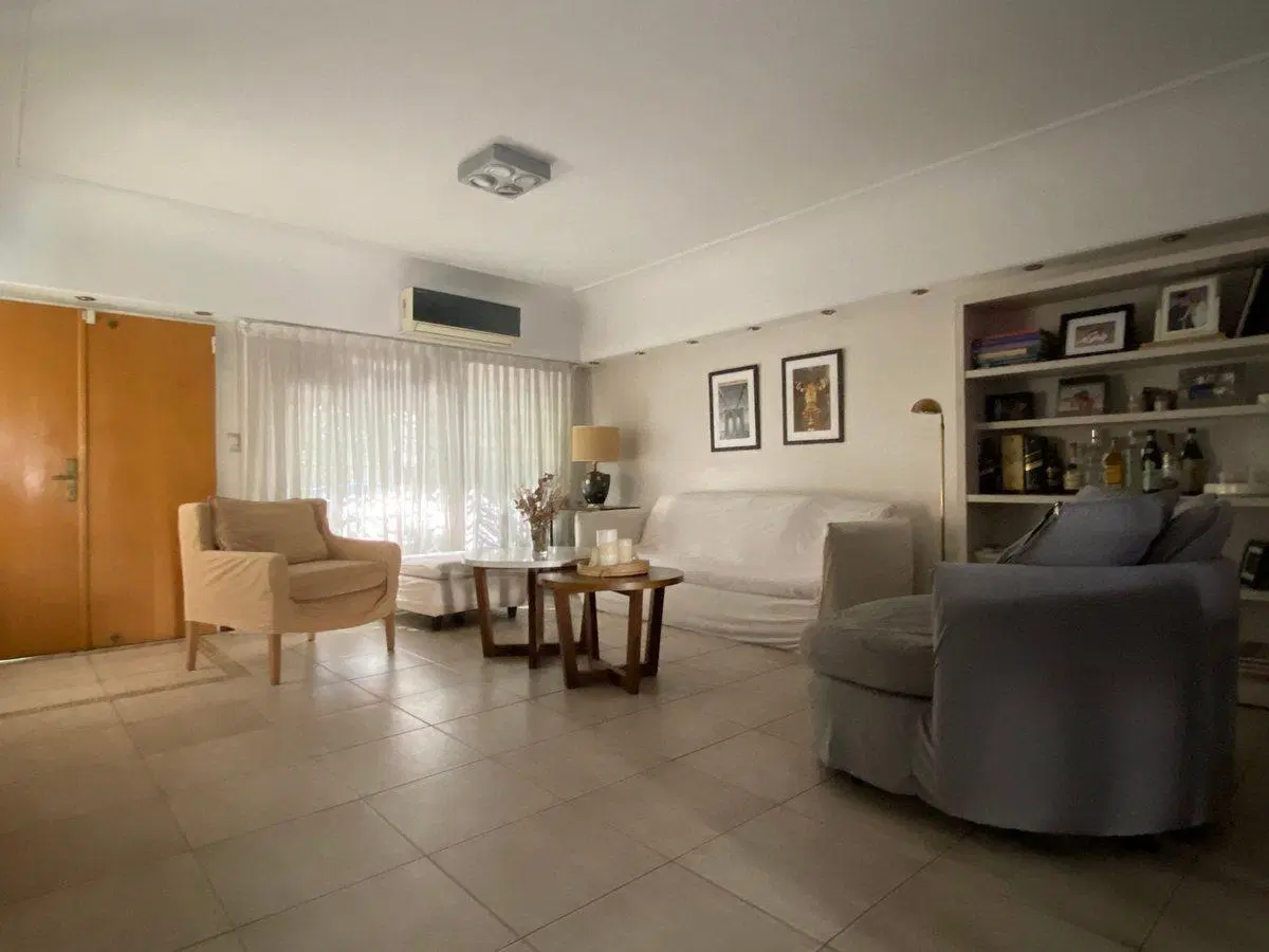 VENTA 6 AMB V. PUEYRREDÓN PILETA QUINCHO DOS COCH 5