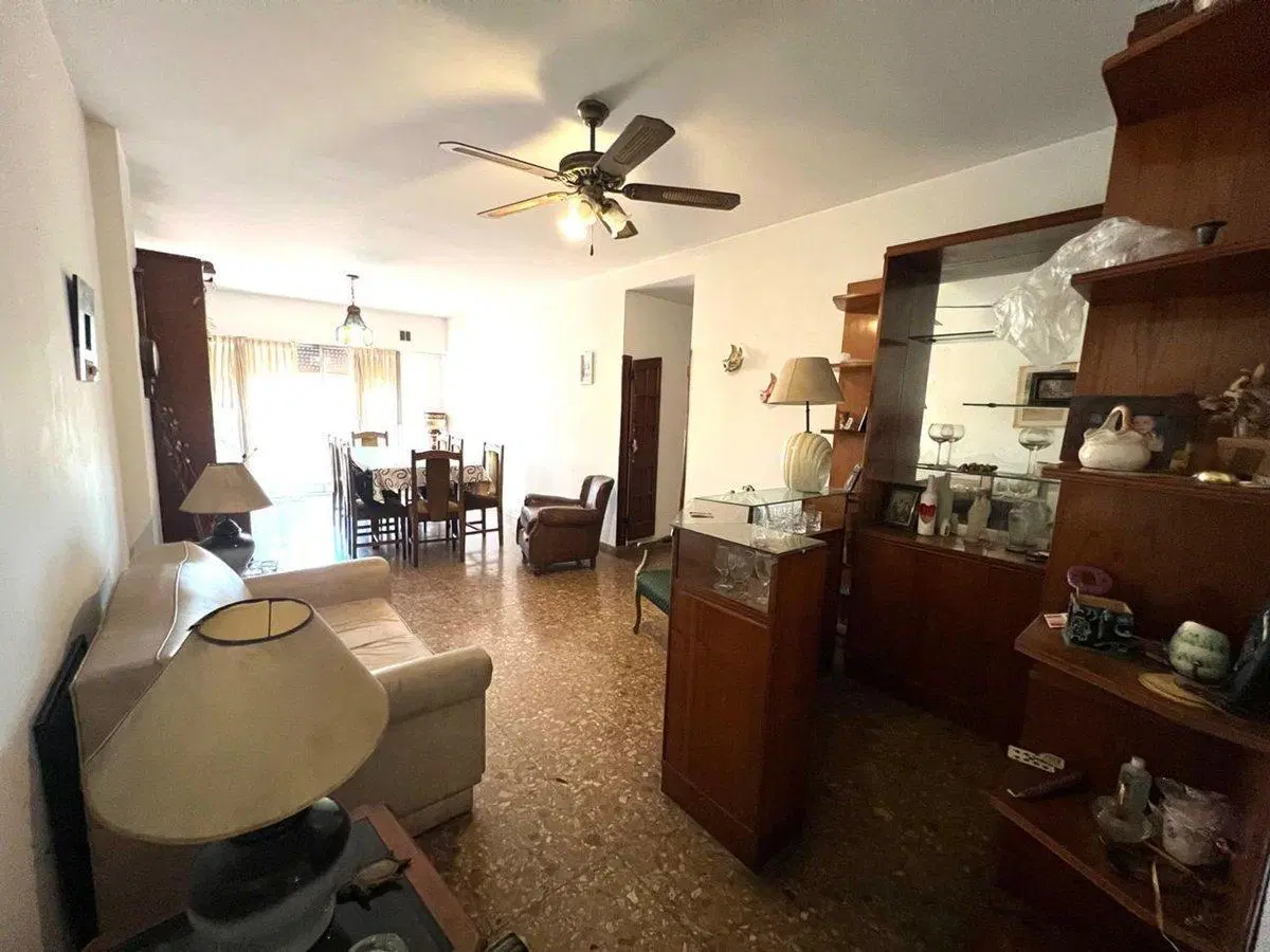 VENTA DEPARTAMENTO 5 AMB. AL FRENTE C/BAL BARRACAS 4