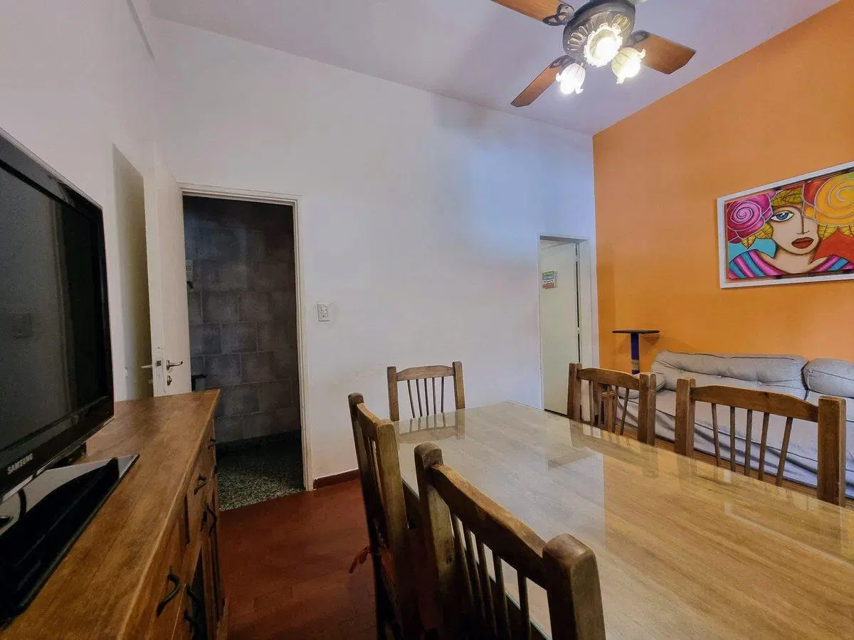 Local a la calle Venta V Crespo Con Vivienda renta 2