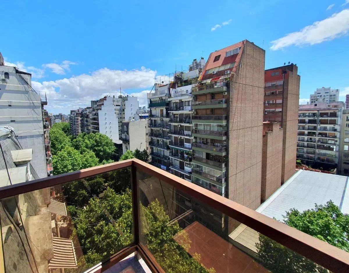 VENTA 4 AMB CON BALCÖN RECOLETA SOBRE AV. STA FE 3