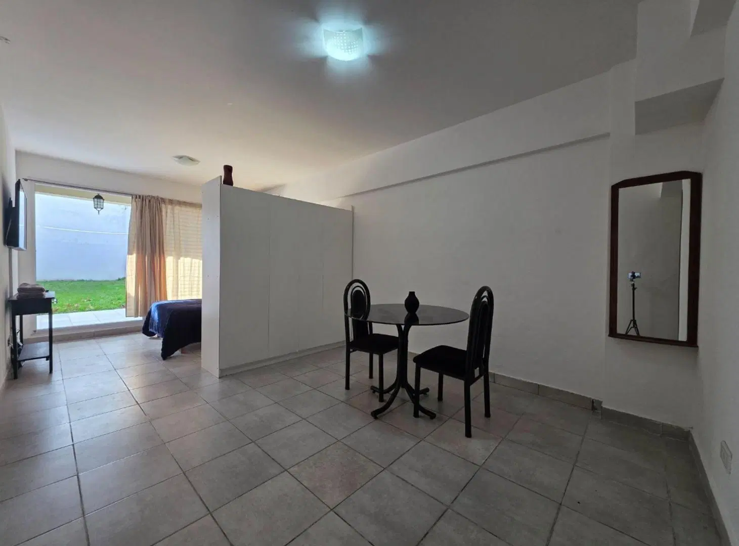 VENTA. MONOAMBIENTE APTO COMERCIAL EN PARQUE CHAS 5