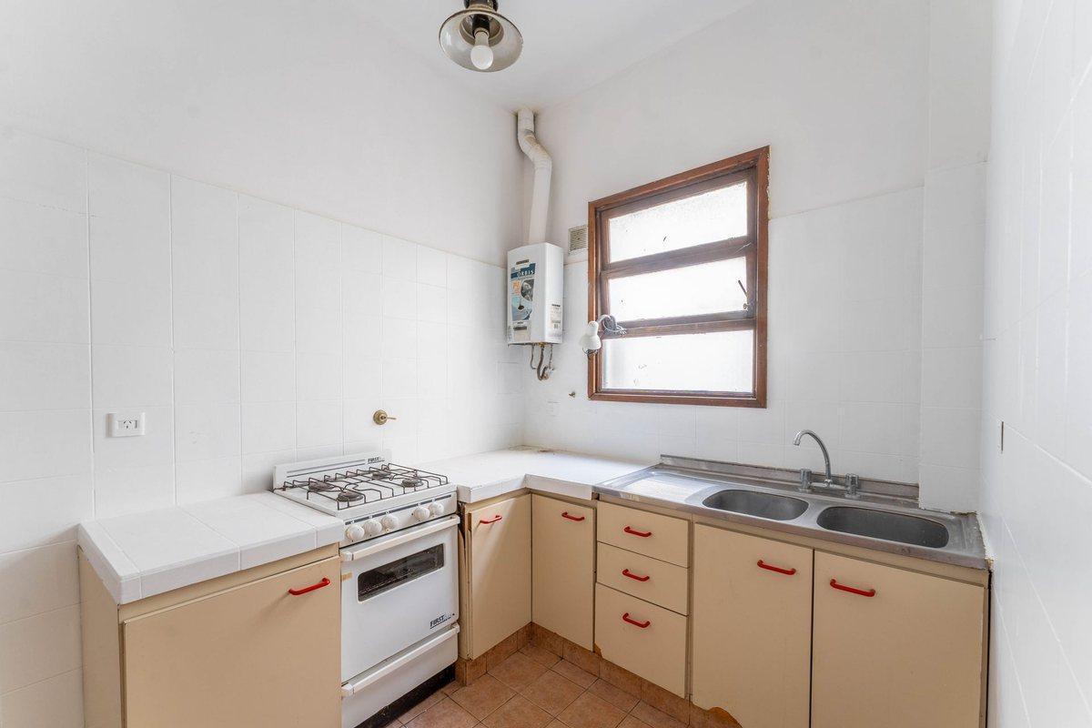 Foto de Venta Departamento de 3 amb. en Villa del Parque, imagen 2