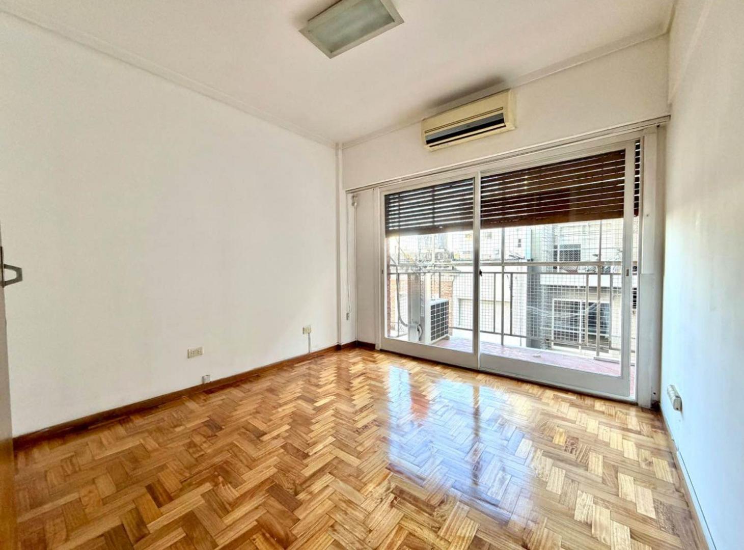 Foto de Departamento 3 ambientes más dependencia V Urquiza, imagen 5