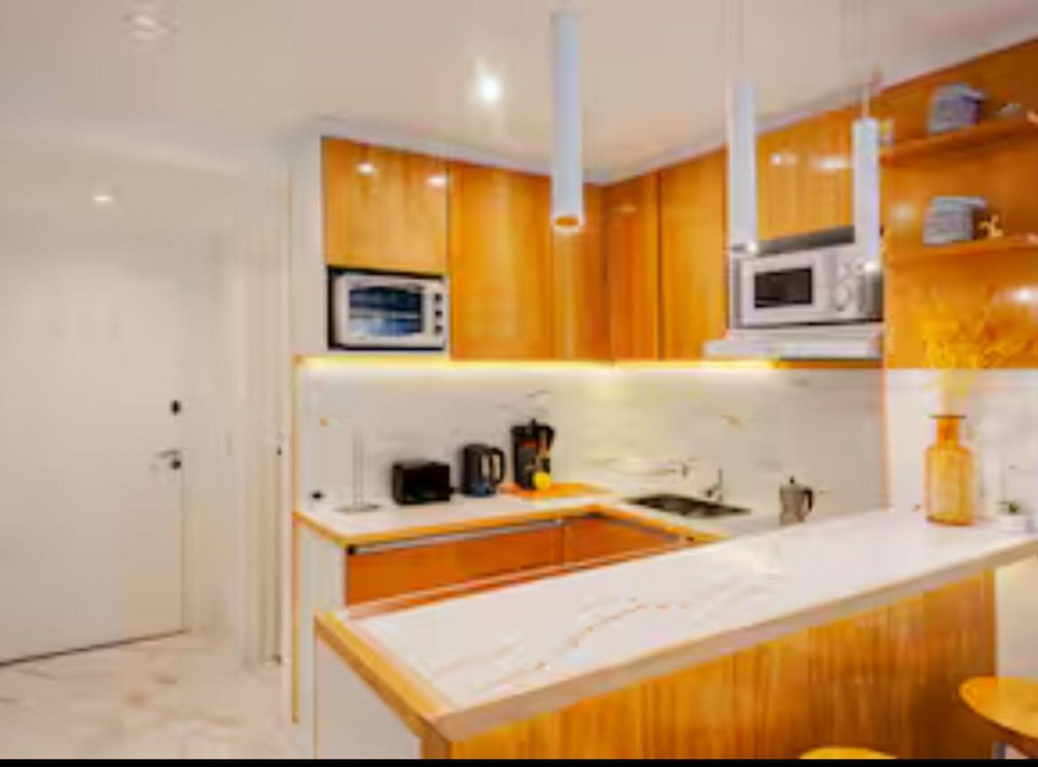 Foto de VENTA EN BLOCK 3 MONOAMBIENTES-BACK OFFICE COCHERA, imagen 2