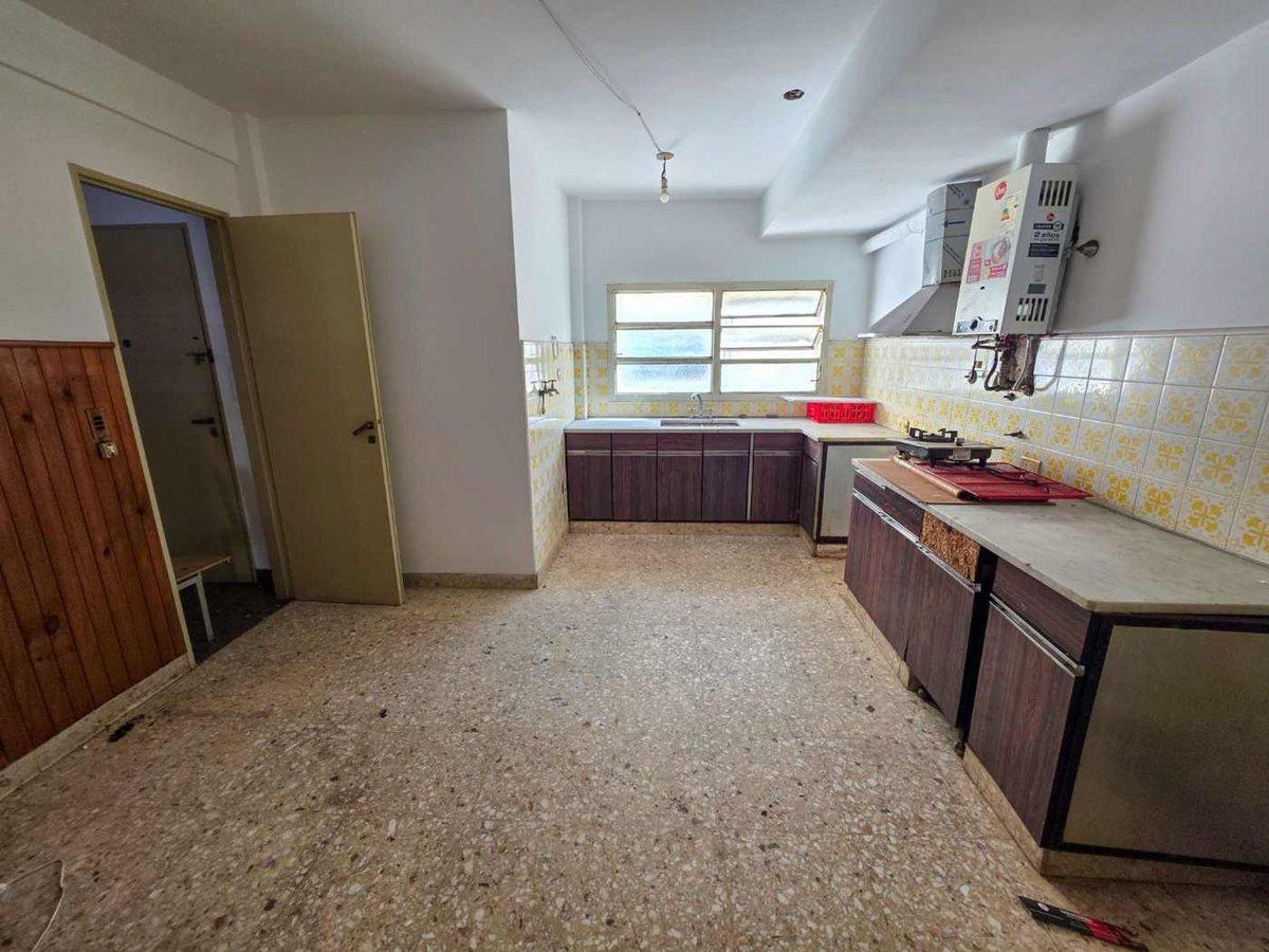 Foto de PH 3 AMB 1° PISO POR ESCALERA - COCHERA Y BAULERA, imagen 3