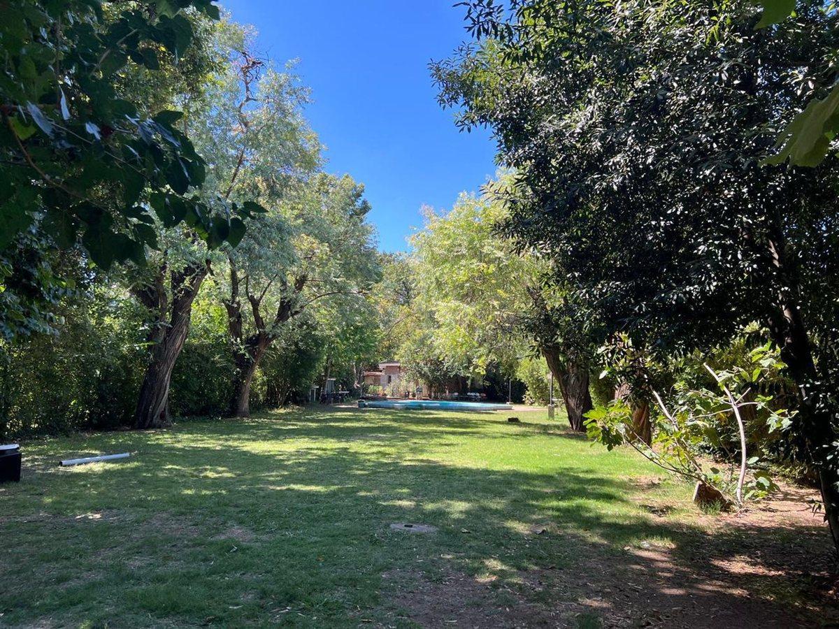 Foto de VENTA QUINTA 6 AMB SOBRE LOTE 1940 M2 TORTUGUITAS, imagen 5